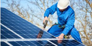 Installation Maintenance Panneaux Solaires Photovoltaïques à Loulle